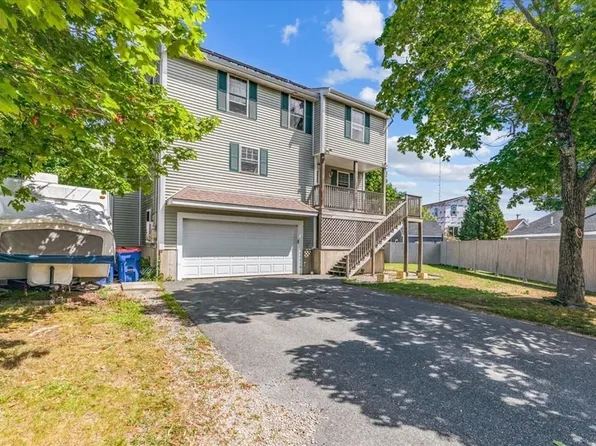 21 Crescent Pl, Wareham, MA 02571