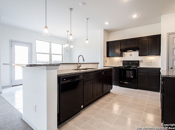 3rd image of 9671 Shorebird Ln