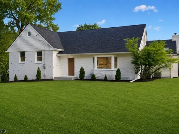 183 Jefferson Ave, Emerson Boro, NJ 07630