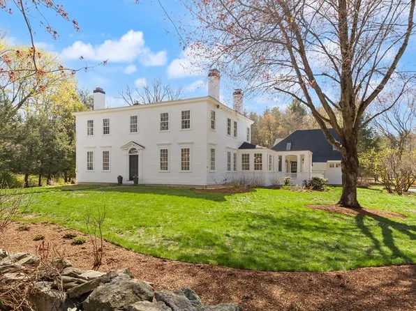 167 Elm St, Newbury, MA 01922