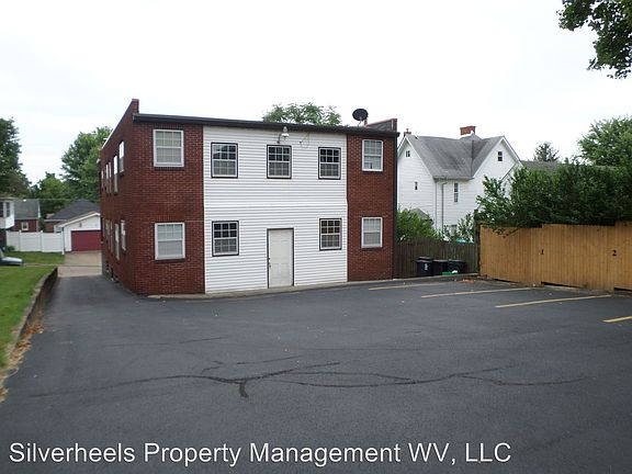 3rd image of 1103 Jackson Ave APT 3