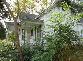 8095 Route 166, Creal Springs, IL 62922