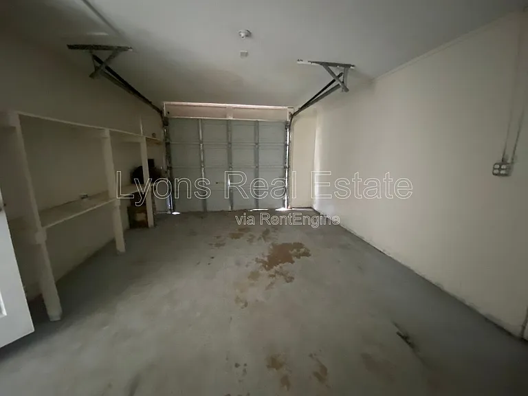 11310 Linda Loma Dr — Photo 14