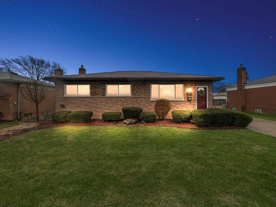 1st image of 16220 Lois Dr