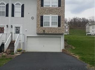 1111 Arrowhead Dr, Washington, PA
