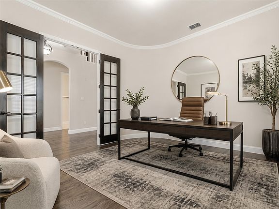 3rd image of 4405 Jubilee Dr