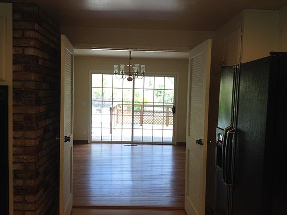 Diningroom extended by Mangaris Wood Deck