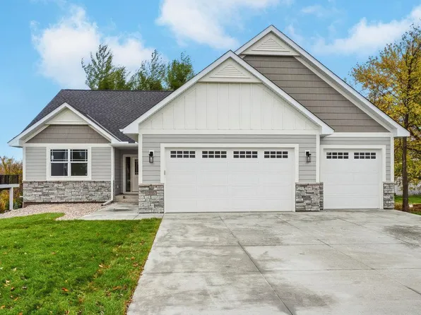 15587 Hampshire Ave S, Savage, MN 55378