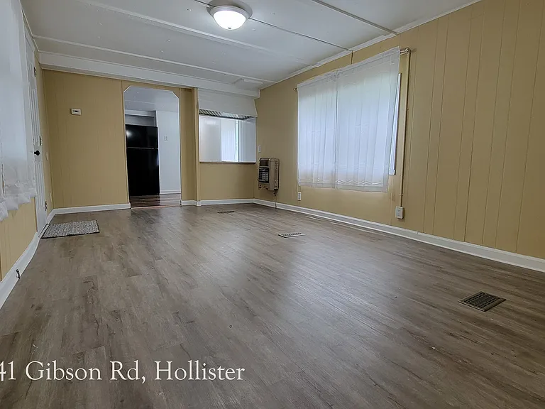 141 Gibson Rd — Photo 3