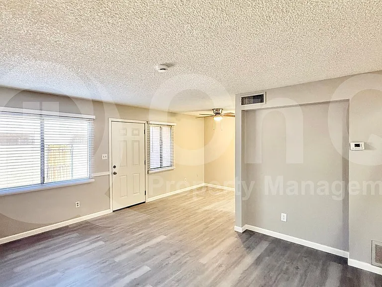 600 S Dobson Rd #41 — Photo 5