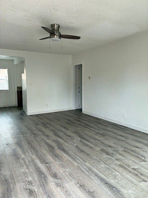1st image of 4582 Polk Ave #4582