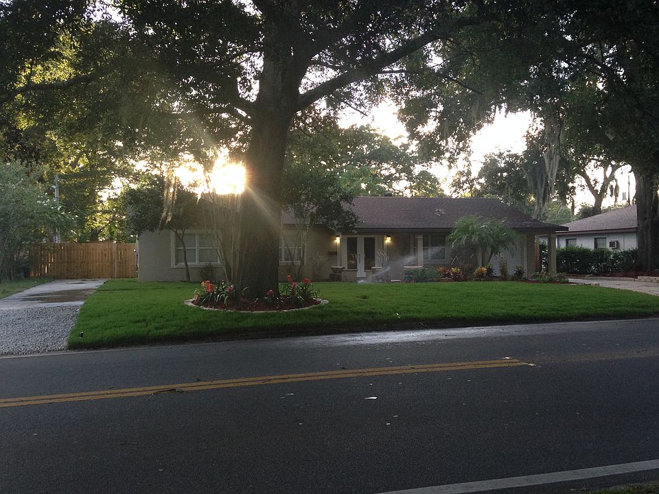 1st image of 710 S Primrose Dr