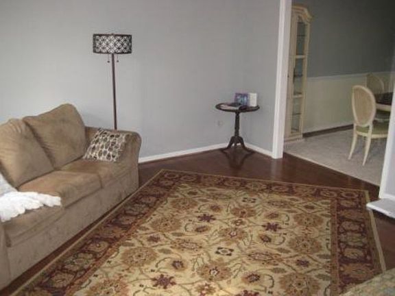 4th image of 1436 Fishers Mill Ct