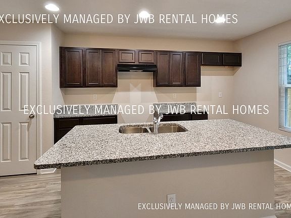 3rd image of 8733 Jasper Ave