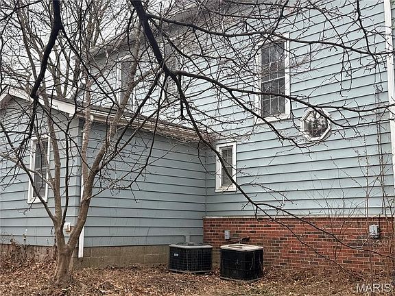 5th image of 2903 Edwards St