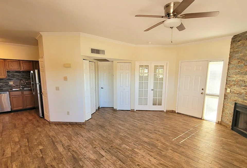 2601 W Broadway Blvd #E545