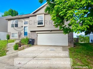 6710 N 78th Ter, Omaha, NE 68122