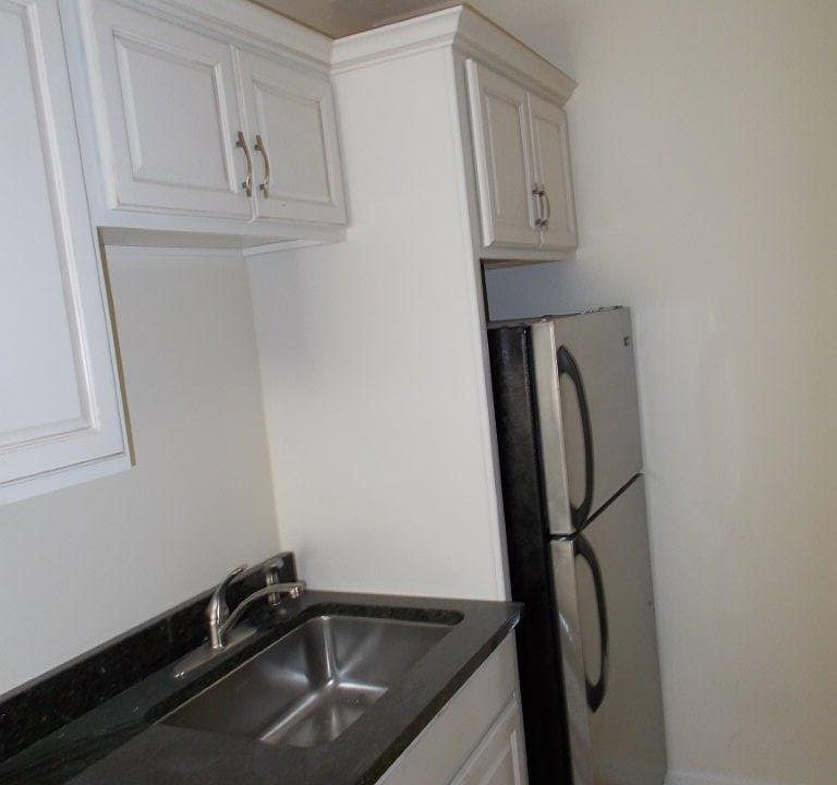 1st image of 101 S 49th Ave APT 9