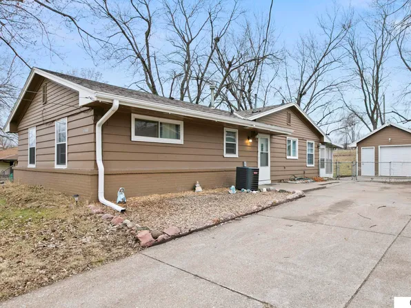 5221 W Zeamer St, Lincoln, NE 68524