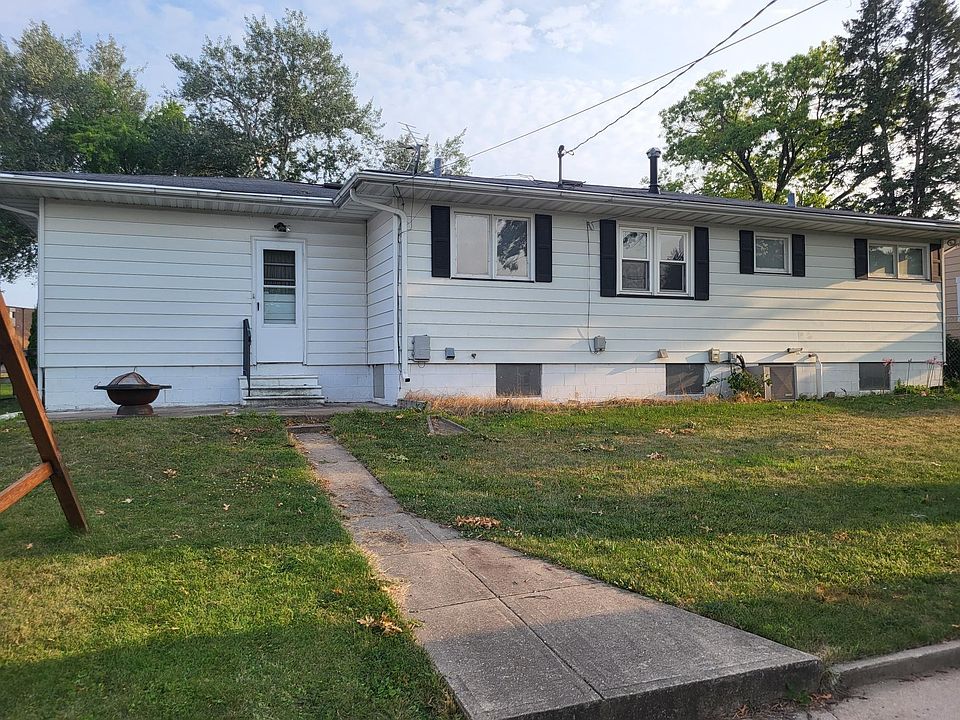 1809 E Ridgeway Ave, Waterloo, IA 50702 Zillow