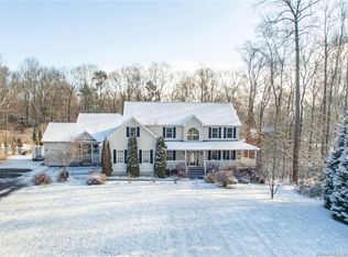 18 Anderson Way, East Hampton, CT 06424