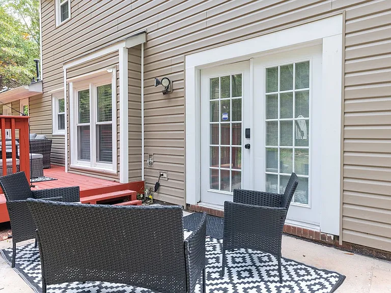 4126 Silver Fox Ct — Photo 29