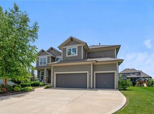 24631 W 126th St, Olathe, KS 66061