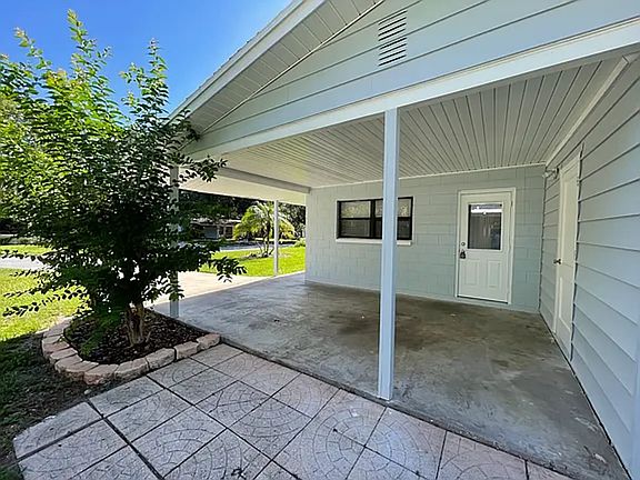 2nd image of 1621 Tangerine St