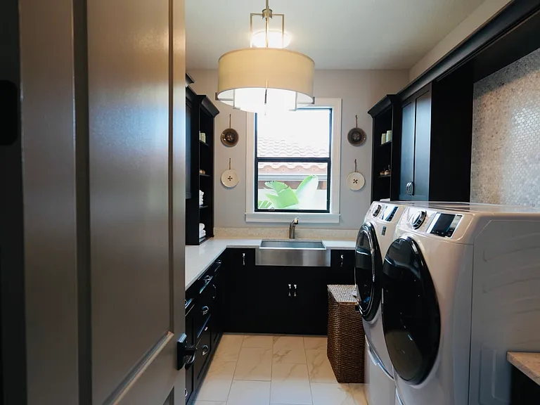 1058 Faulkner Ter — Photo 9