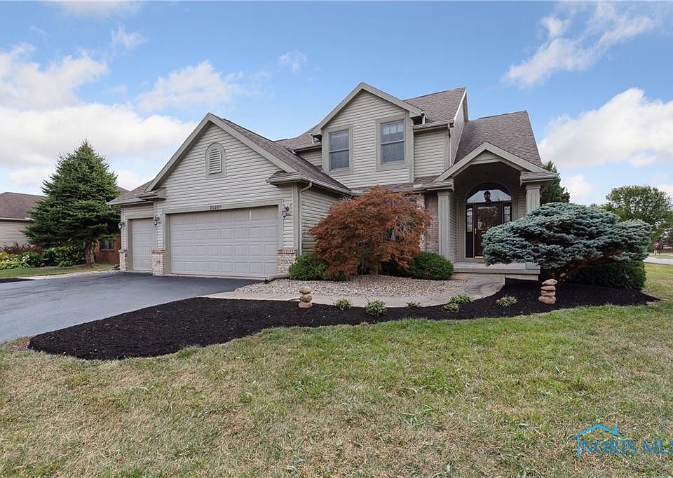 1st image of 25207 Saddle Horn Dr