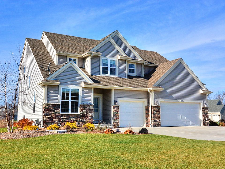 1st image of 10533 S Singing Lark Ct