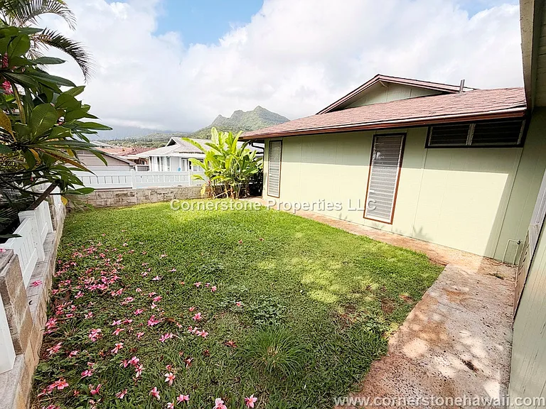 1270 Akele St — Photo 4