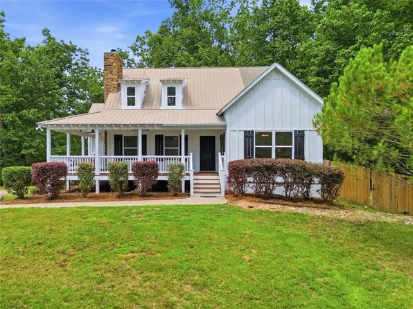 38 Sarahs Hollow Dr, Rockmart, GA 30153