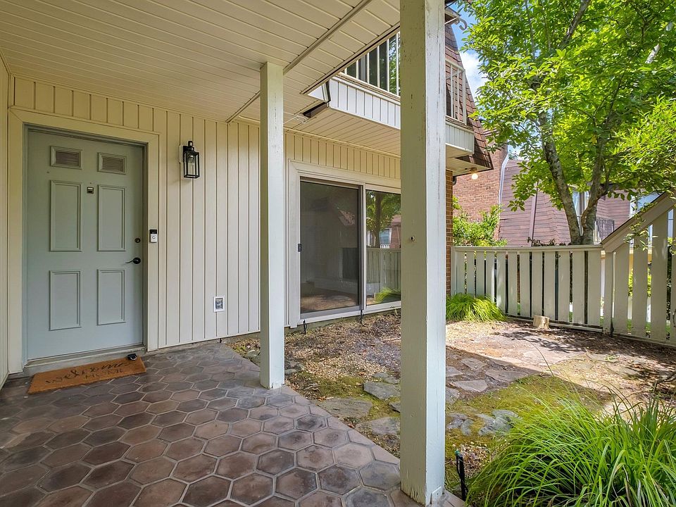 1st image of 2965 Shamrock St S #C-10