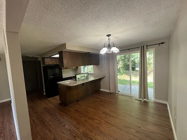 11080 N Skagit St #A — Photo 4