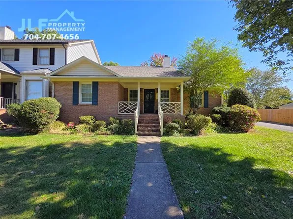 628 Breckenridge Rd, Kannapolis, NC 28083
