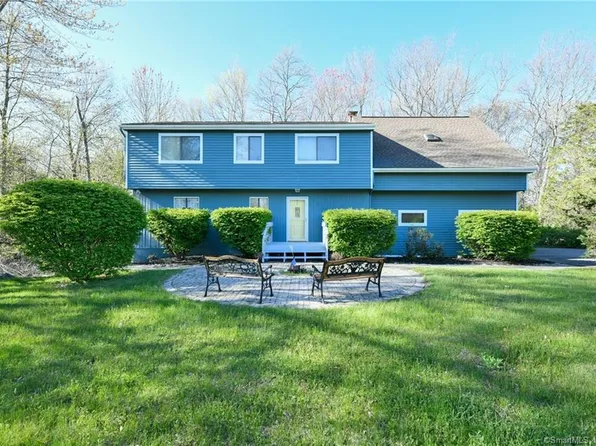 32 Brighton Road, Prospect, CT 06712