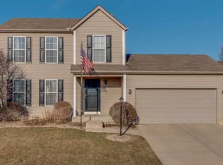 1921 Peace Rose Ln, Mishawaka, IN 46544