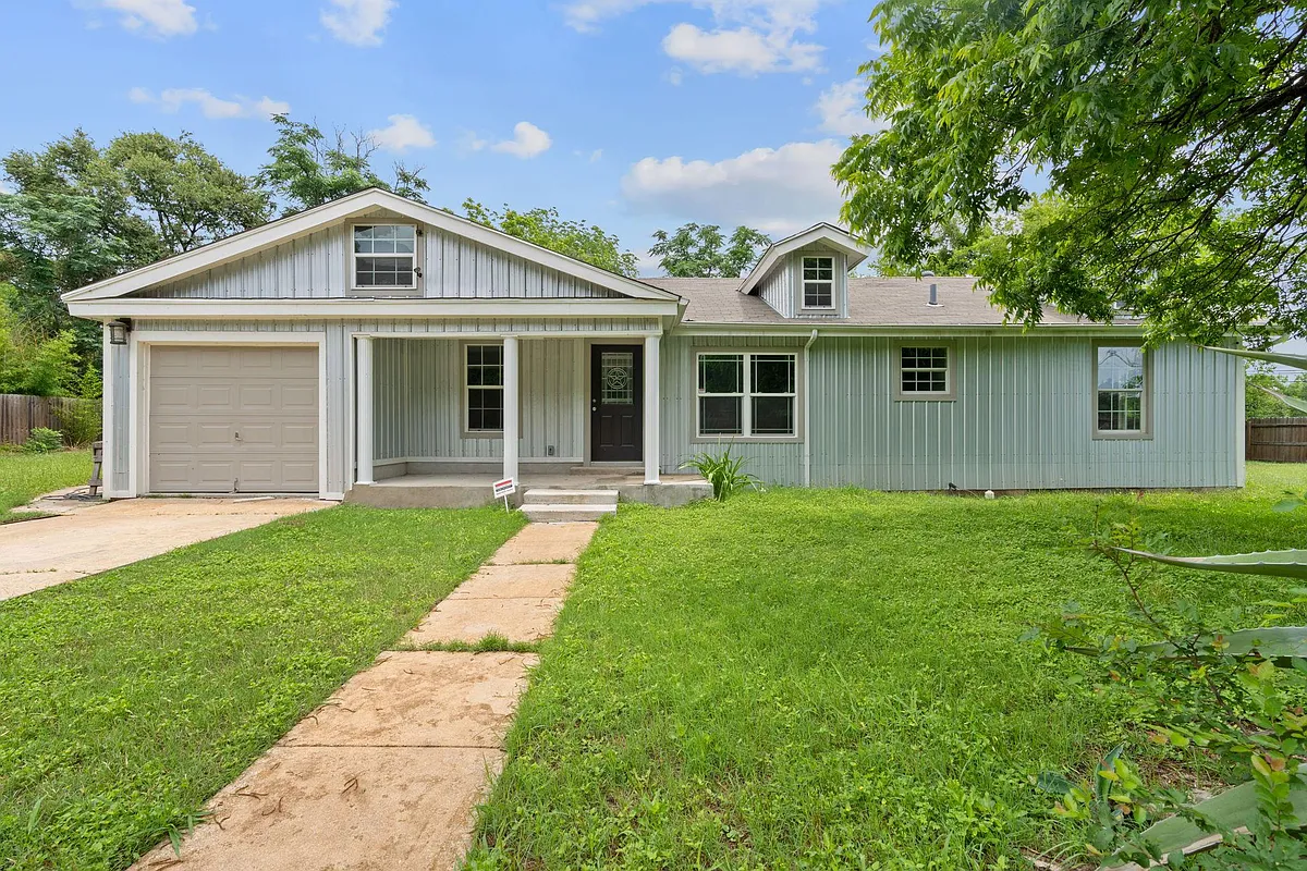 Building Photo - 3506 Touchstone St