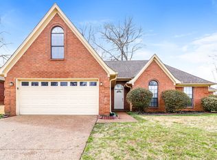 7677 Shadow Hills Dr, Arlington, TN 38002