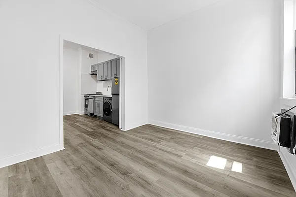 Rented by REAL New York | media 15