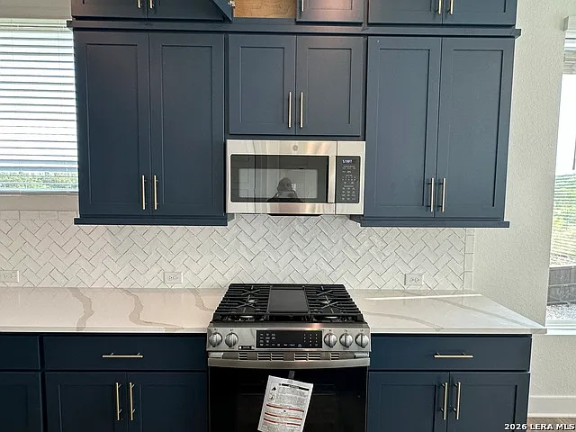 20675 Huebner Rd #201 — Photo 8