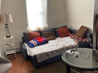 29 Four Corners Rd FLOOR 2, Staten Island, NY 10304