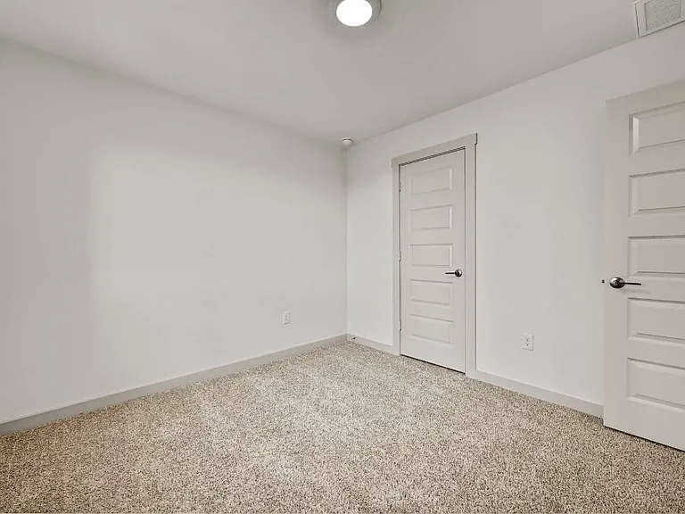 7902 Linda Michelle Ln — Photo 15