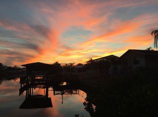 906 Eagle Ln, Apollo Beach, FL 33572