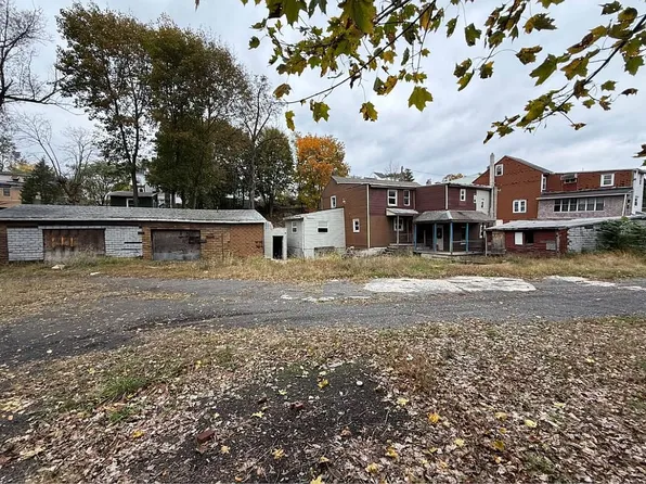 502 W Poplar St, Shenandoah, PA 17976