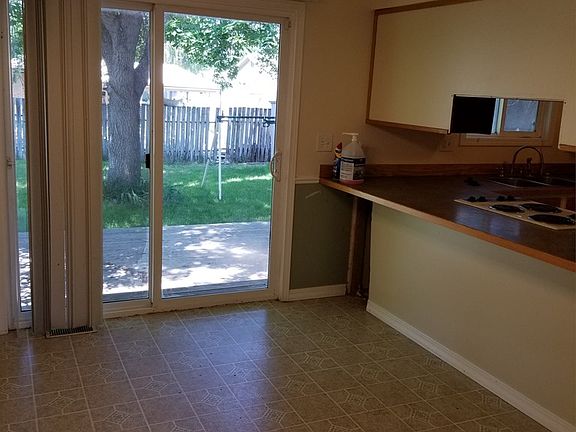 2nd image of 418 Berrett Ave