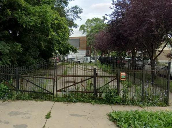 3323 W Division St, Chicago, IL 60651