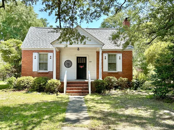 109 Cooper St, Kingstree, SC 29556