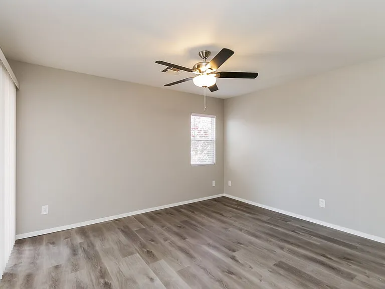 1194 S Anvil Pl — Photo 9